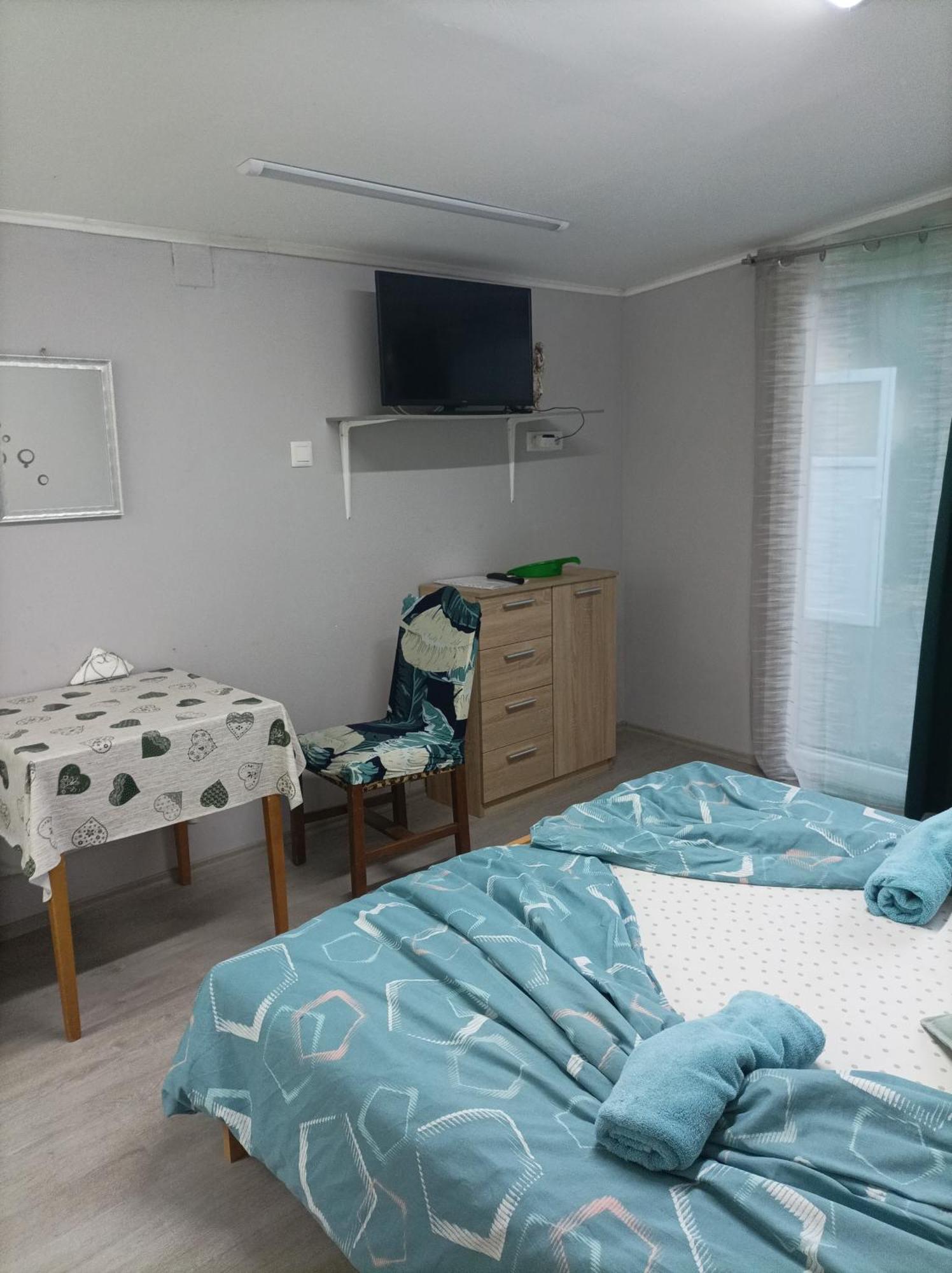 Csilla Apartman Balogunyom Bagian luar foto