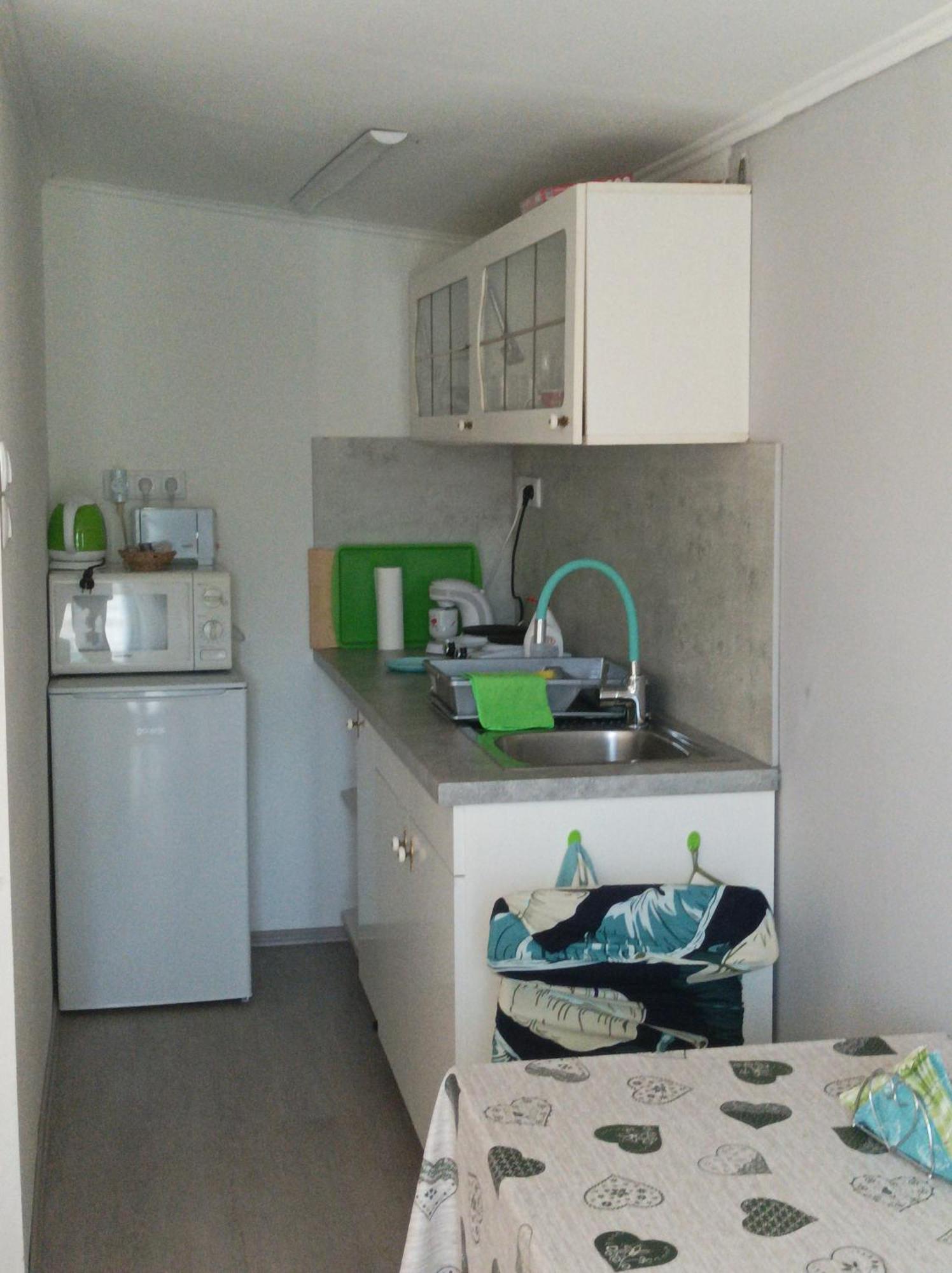 Csilla Apartman Balogunyom Ruang foto